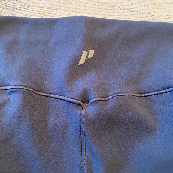 1st Phorm Essential Legging - Picture 4 of 10